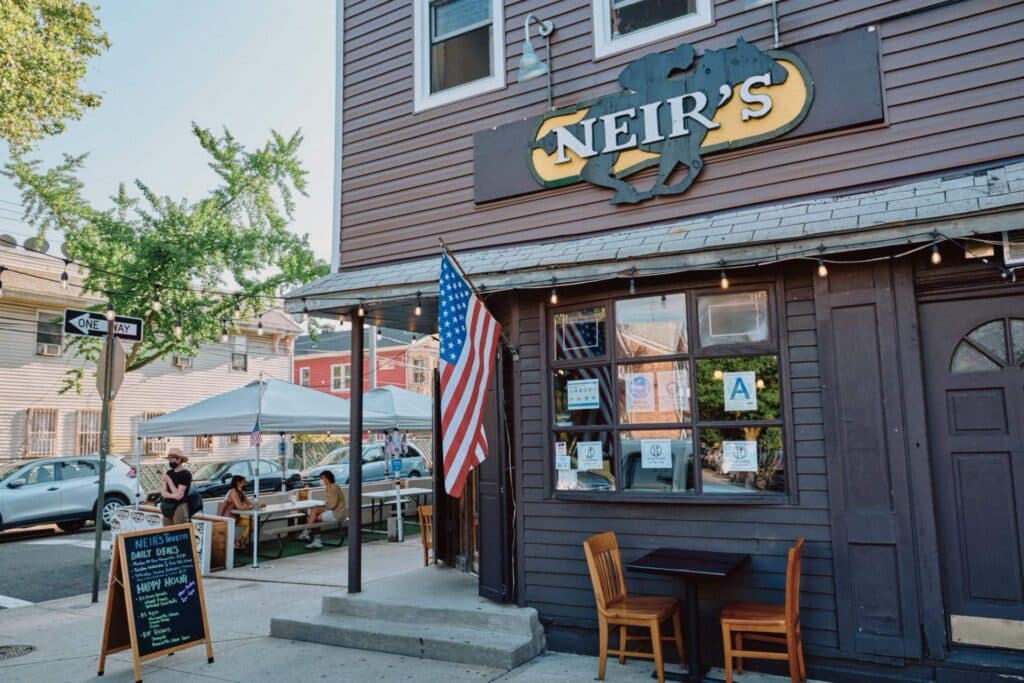 Queens Cinema History at Neir's Tavern